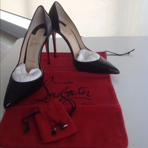 Never Worn Christian Louboutin - Iriza 100